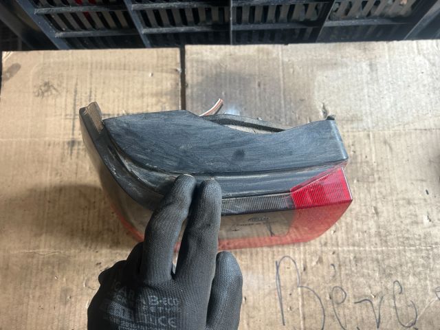 bontott SEAT IBIZA II Bal Hátsó Lámpa