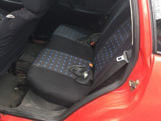 bontott SEAT IBIZA II Csomagtérajtó Gumikéder