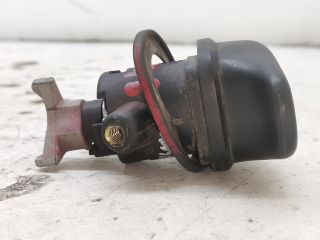 bontott SEAT IBIZA II Csomagtérajtó Kilincs