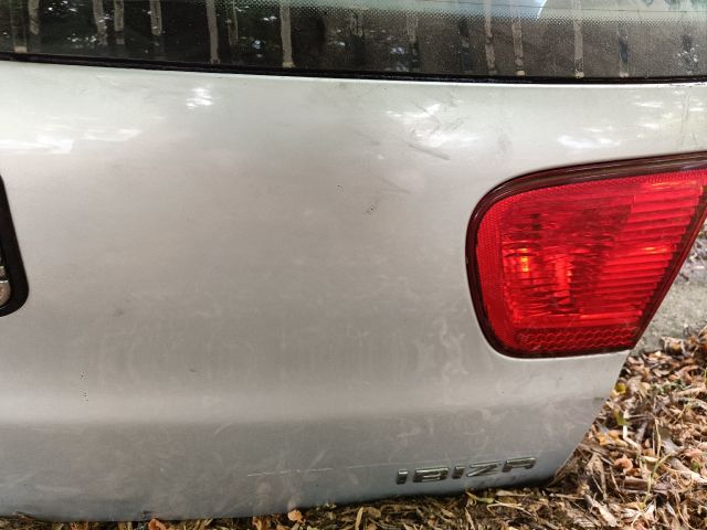 bontott SEAT IBIZA II Csomagtérajtó (Részeivel)