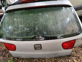 bontott SEAT IBIZA II Csomagtérajtó (Részeivel)