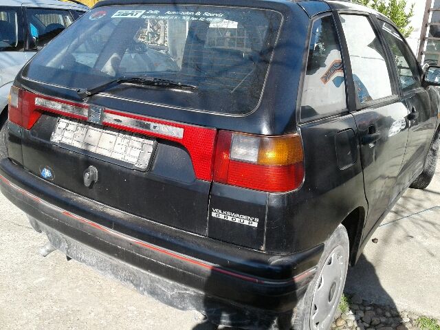 bontott SEAT IBIZA II Csomagtérajtó (Üres lemez)