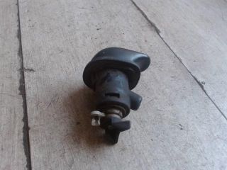 bontott SEAT IBIZA II Csomagtérajtó Zárbetét