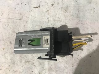 bontott SEAT IBIZA II Előtét Ellenállás Fűtőmotor