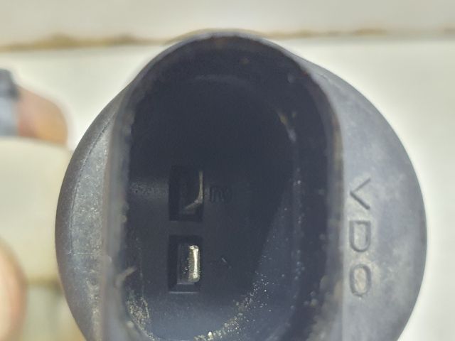 bontott SEAT IBIZA II Első Ablakmosó Szivattyú