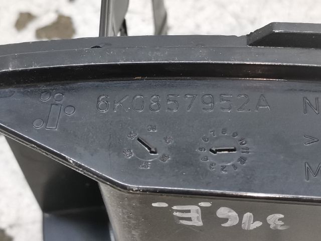 bontott SEAT IBIZA II Első Hamutartó