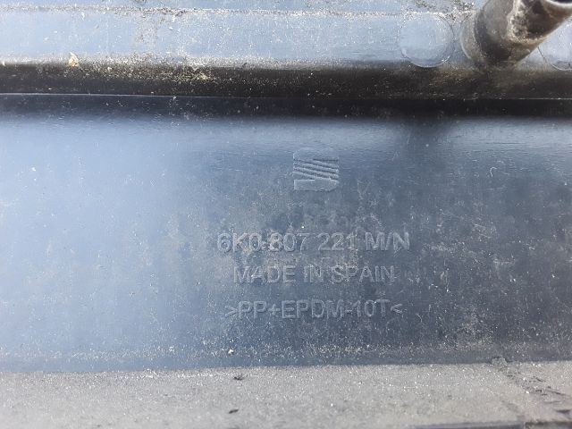 bontott SEAT IBIZA II Első Lökhárító (Részeivel)