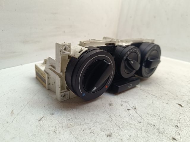 bontott SEAT IBIZA II Fűtéskapcsoló (Nem klímás)