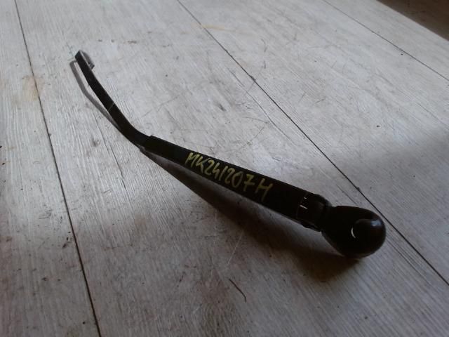 bontott SEAT IBIZA II Hátsó Ablaktörlő Kar