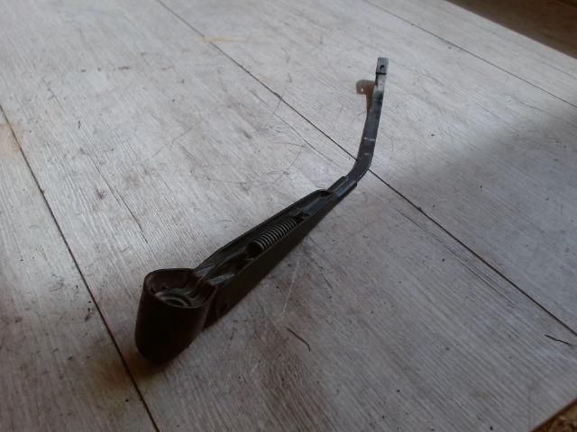 bontott SEAT IBIZA II Hátsó Ablaktörlő Kar