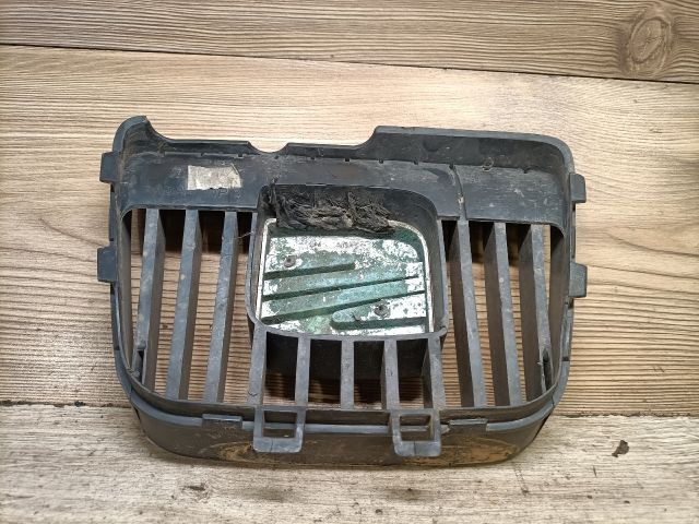 bontott SEAT IBIZA II Hűtőrács