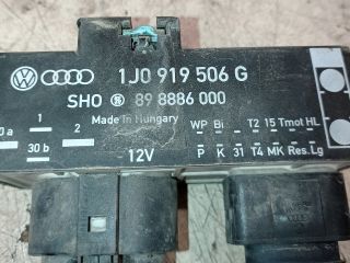 bontott SEAT IBIZA II Izzító Relé