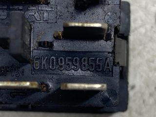 bontott SEAT IBIZA II Jobb első Ablakemelő Kapcsoló