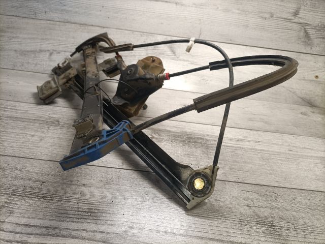 bontott SEAT IBIZA II Jobb első Ablakemelő Szerkezet (Mechanikus)