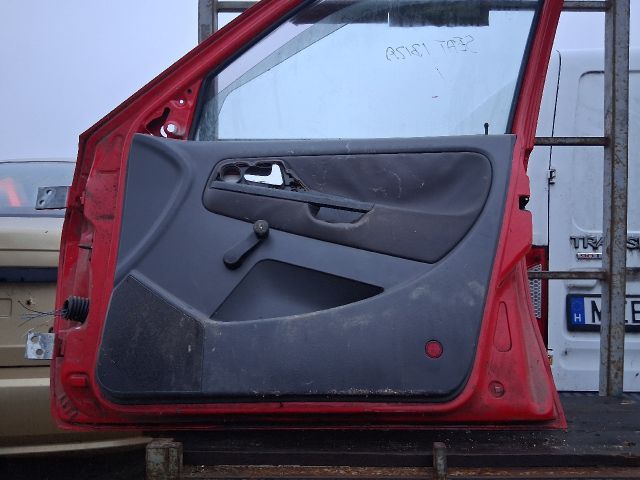 bontott SEAT IBIZA II Jobb első Ajtó (Részeivel)