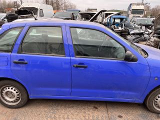 bontott SEAT IBIZA II Jobb első Ajtó (Részeivel)