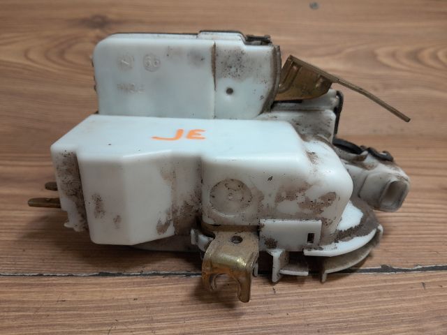 bontott SEAT IBIZA II Jobb első Ajtózár