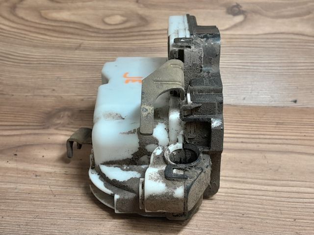 bontott SEAT IBIZA II Jobb első Ajtózár