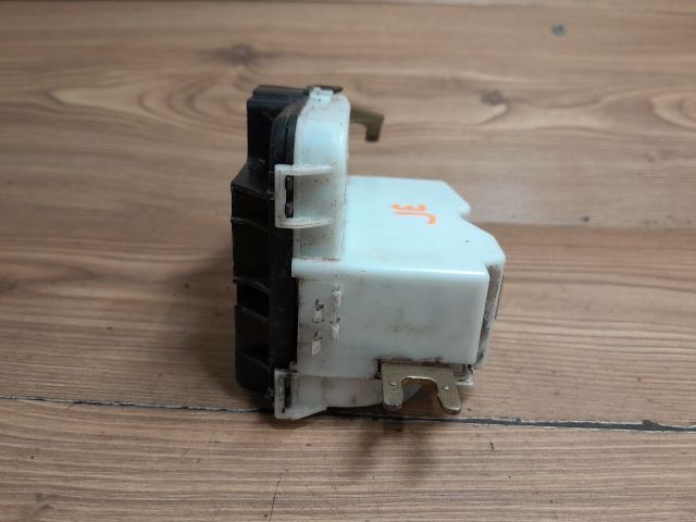 bontott SEAT IBIZA II Jobb első Ajtózár