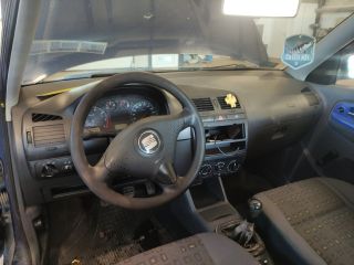 bontott SEAT IBIZA II Jobb első Ajtózár