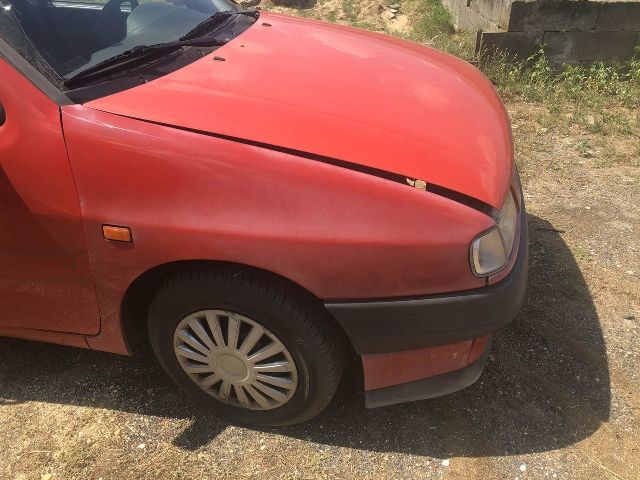 bontott SEAT IBIZA II Jobb első Zárbetét