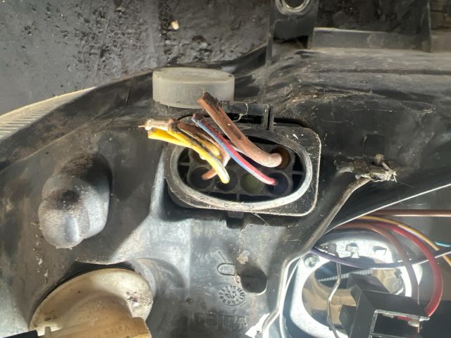 bontott SEAT IBIZA II Jobb Fényszóró