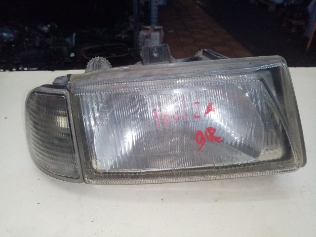 bontott SEAT IBIZA II Jobb Fényszóró