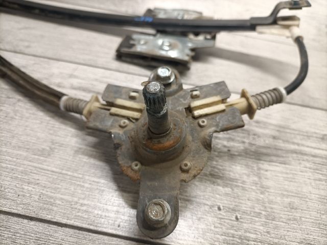 bontott SEAT IBIZA II Jobb hátsó Ablakemelő Szerkezet (Mechanikus)