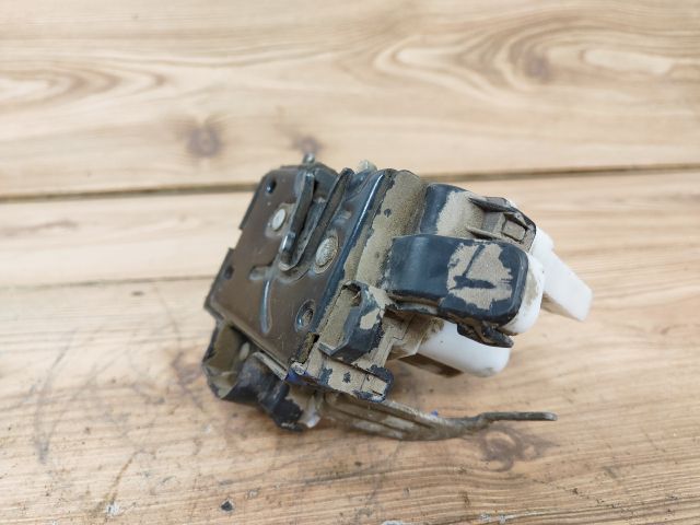 bontott SEAT IBIZA II Jobb hátsó Ajtózár