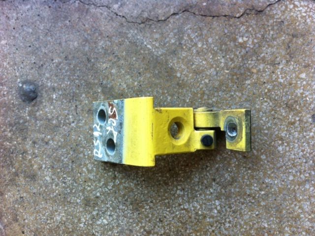 bontott SEAT IBIZA II Jobb hátsó Alsó Zsanér