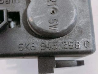 bontott SEAT IBIZA II Jobb Hátsó Lámpa Foglalat