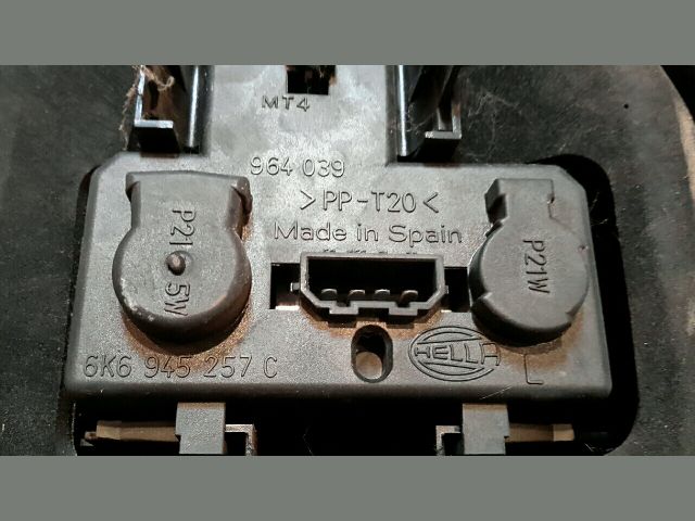 bontott SEAT IBIZA II Jobb Hátsó Lámpa