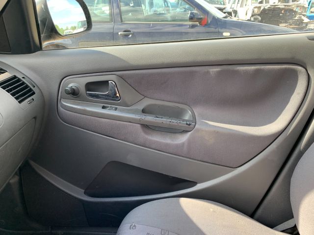 bontott SEAT IBIZA II Kézifék Kar