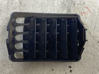 bontott SEAT IBIZA II Középső Jobb Szellőző