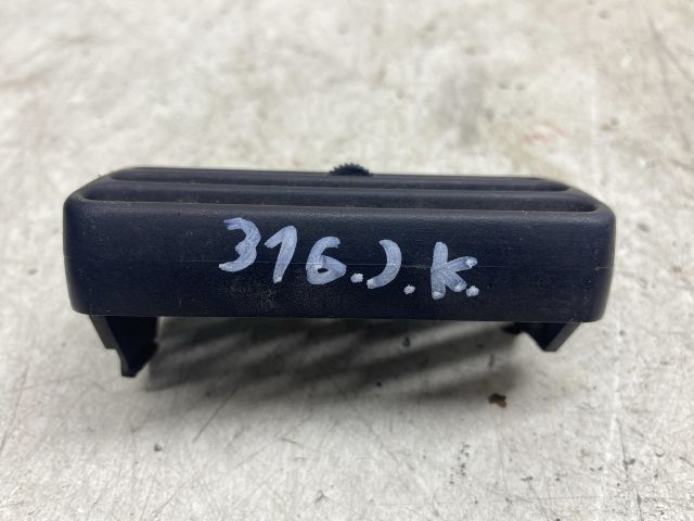 bontott SEAT IBIZA II Középső Jobb Szellőző