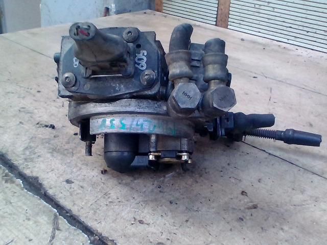 bontott SEAT IBIZA II Központi Injektor