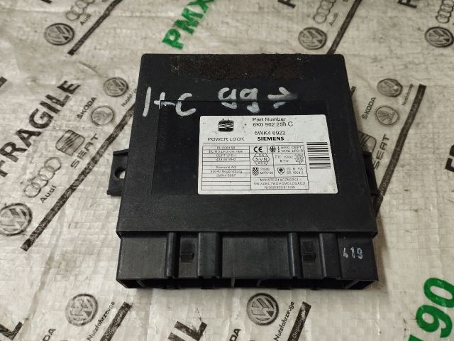 bontott SEAT IBIZA II Központizár Elektronika