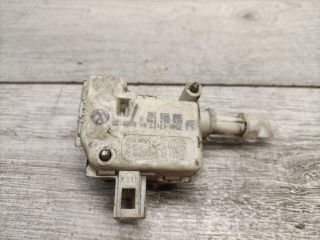 bontott SEAT IBIZA II Központizár Motor Csomagtérajtó