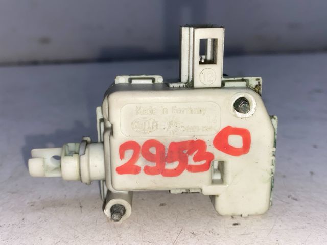 bontott SEAT IBIZA II Központizár Motor Csomagtérajtó