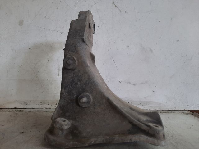 bontott SEAT IBIZA II Motor Tartó Bak (Fém)