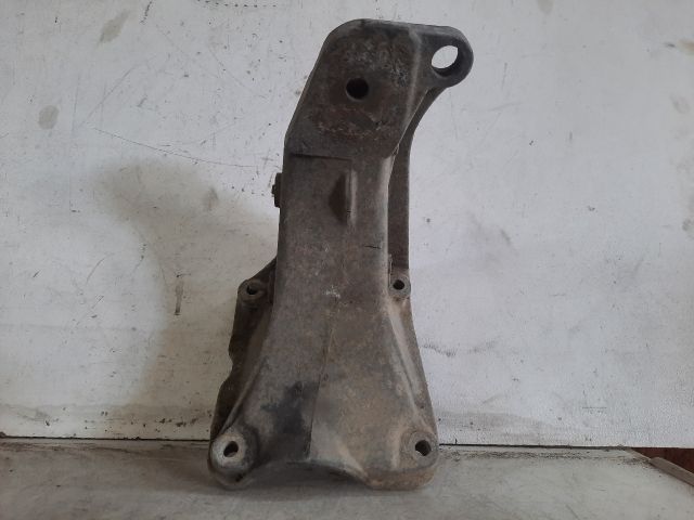 bontott SEAT IBIZA II Motor Tartó Bak (Fém)