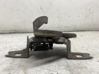 bontott SEAT IBIZA II Motorháztető Zárszerkezet