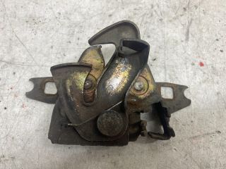 bontott SEAT IBIZA II Motorháztető Zárszerkezet