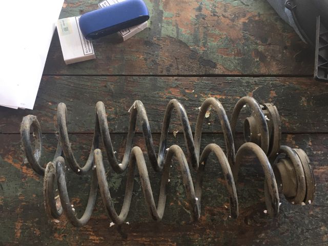 bontott SEAT IBIZA III Hátsó Rugó Pár