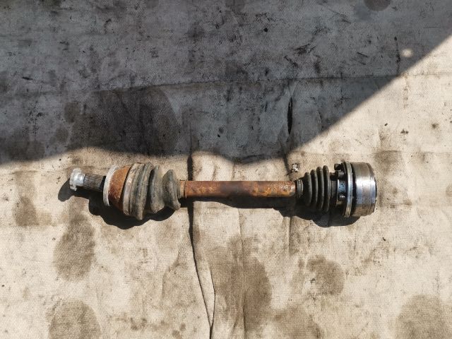 bontott SEAT IBIZA III Bal Féltengely