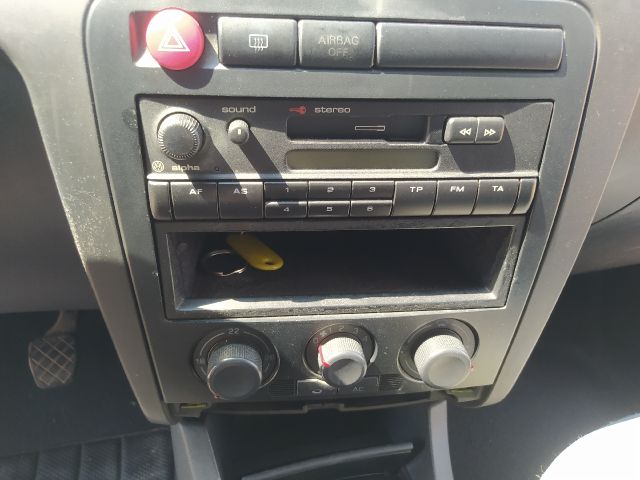 bontott SEAT IBIZA III Bal hátsó Lengéscsillapító