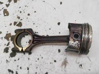 bontott SEAT IBIZA III Dugattyú és Hajtókar