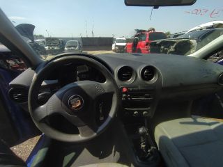 bontott SEAT IBIZA III Gyújtáskapcsoló Házzal