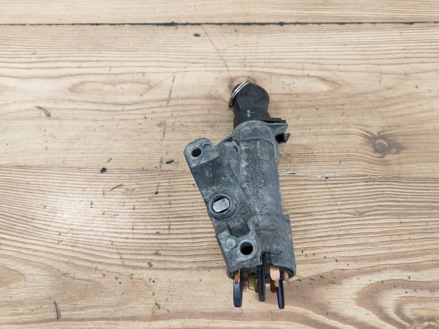 bontott SEAT IBIZA III Gyújtáskapcsoló Házzal