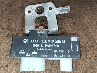 bontott SEAT IBIZA III Hűtőventilátor Relé